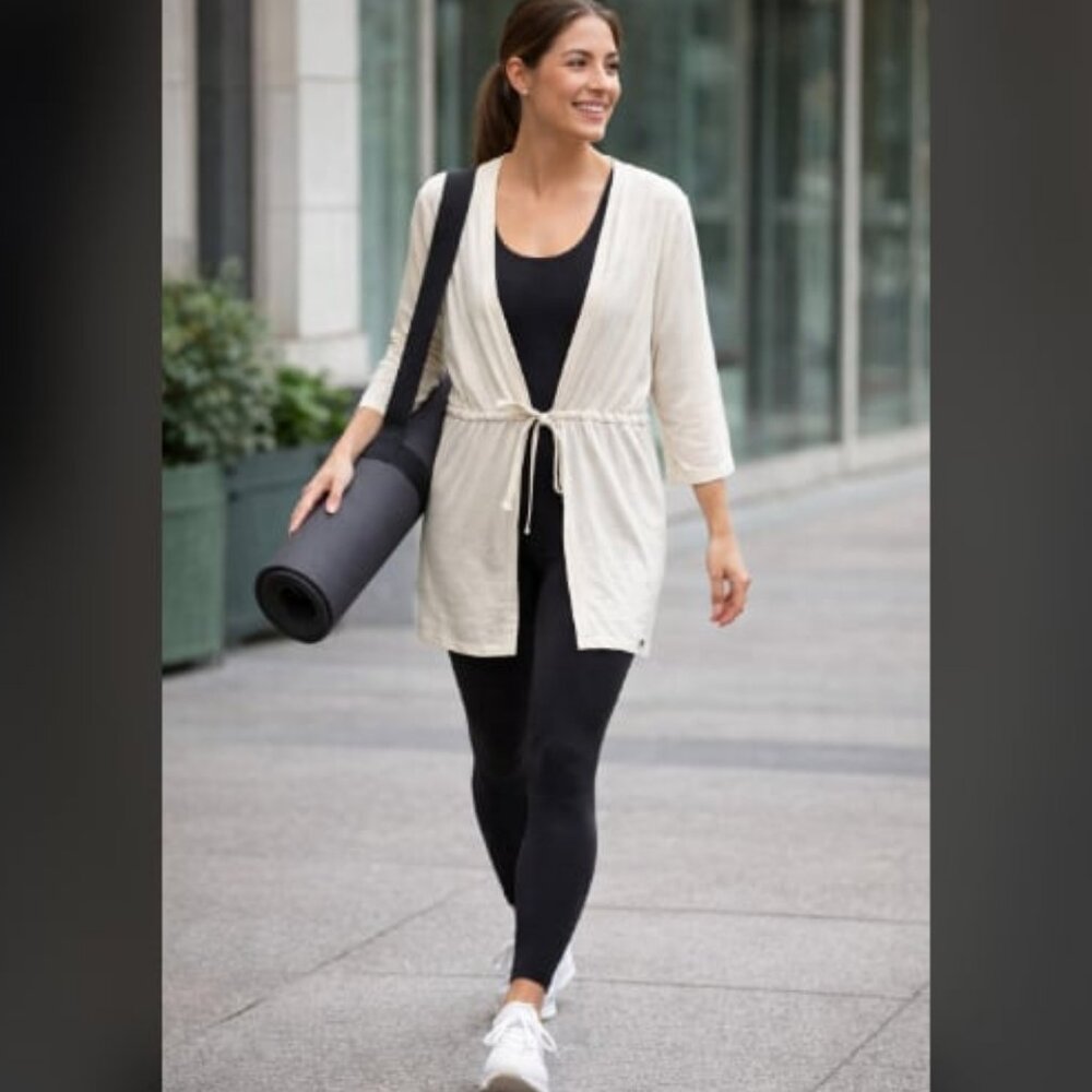 NWT THE NORTH FACE Crystal Wrap Activewear Cardigan Tunic Ivory L